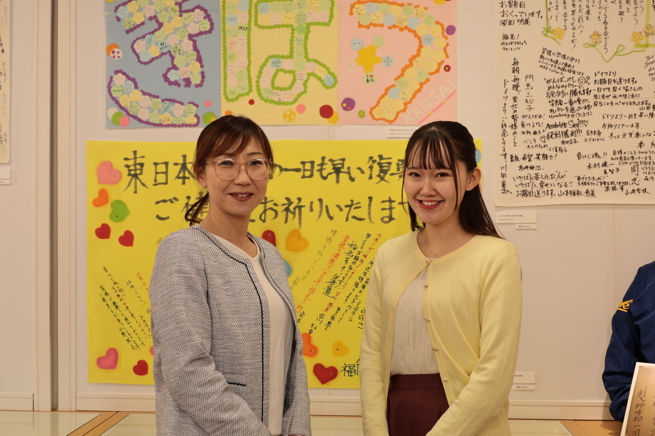 左:母の理香さん、右:娘の愛梨さん