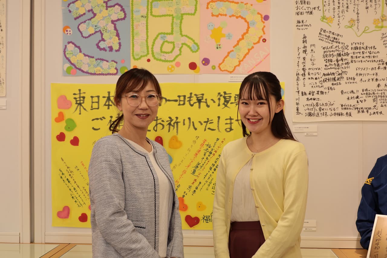 左:母の理香さん、右:娘の愛梨さん