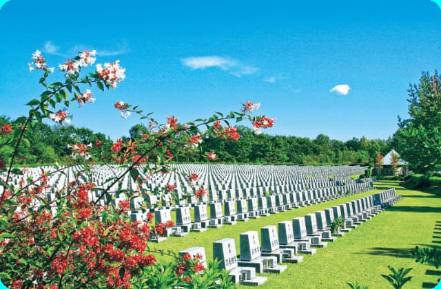 画像:ひたち平和記念墓地公園