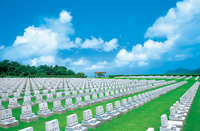 画像:沖縄平和記念墓地公園