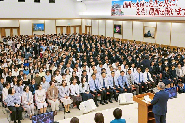 原田会長が出席し、関西総会――7府県の180会場を結んで｜創価学会公式