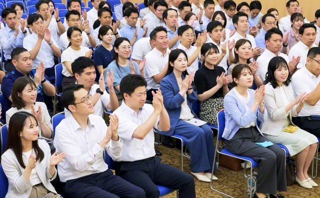 革命児 Vol.2 1966 創価学会　男子部青年部 pic_news_3298860_01.jpg