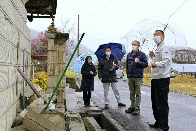 今村東北長らが激励